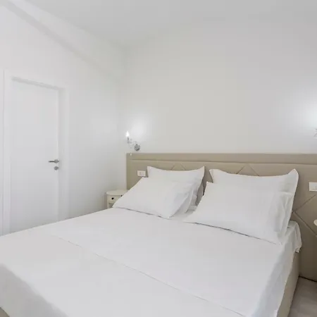 Apartment Marin *
